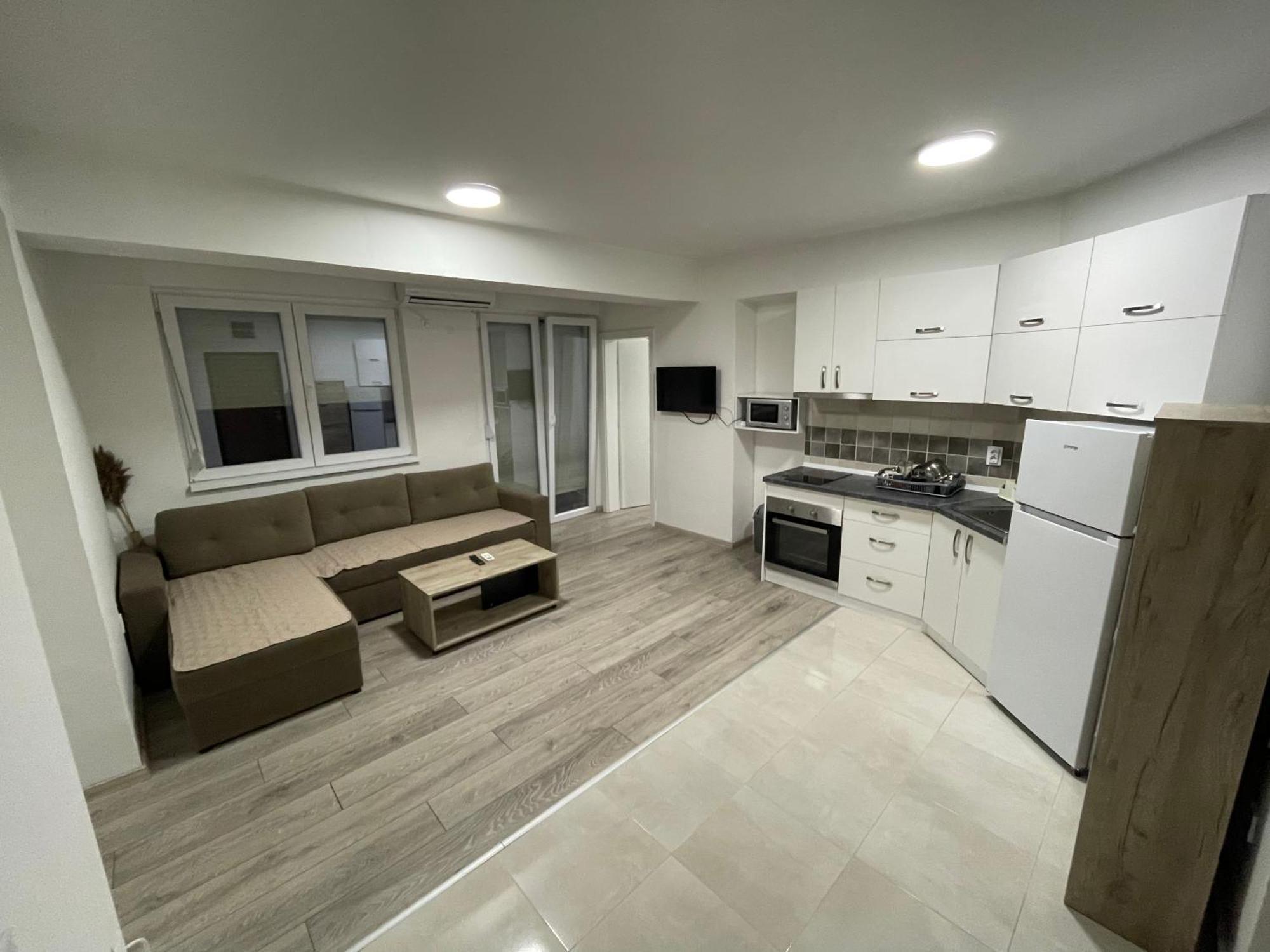 Mrn Apartment 2 スコピエ エクステリア 写真